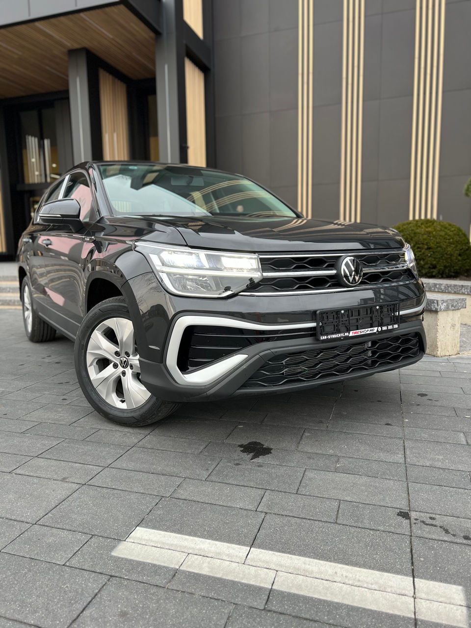 Volkswagen Tiguan фото 1