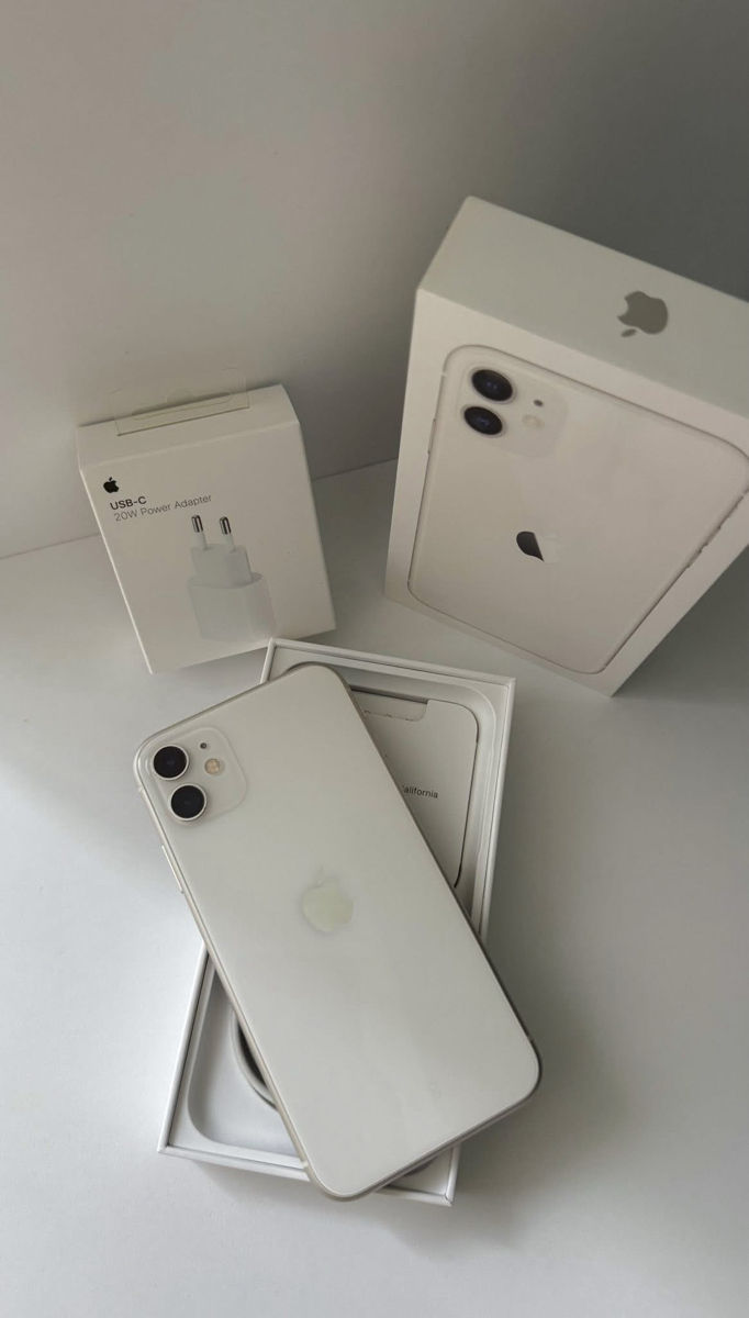 iPhone 11 + adapter 20W foto 0