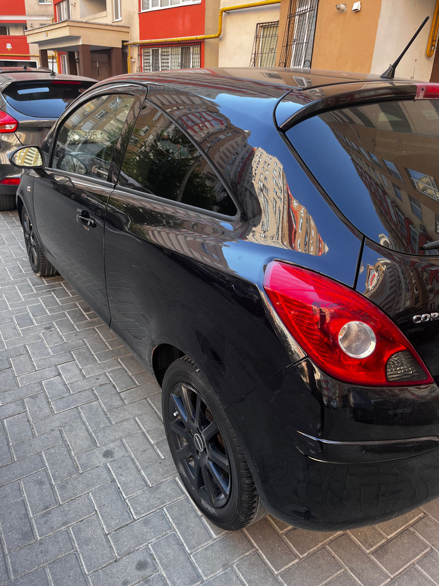 Opel Corsa foto 4