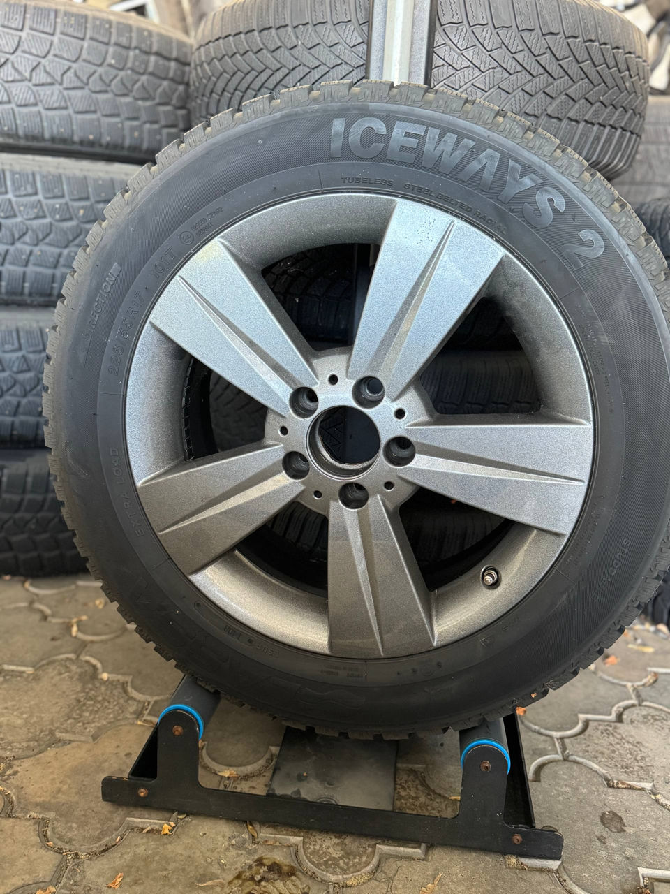 225/55 R17 Roti Mercedes Viano / V class Lassa | Комплект Диски/Шины ...
