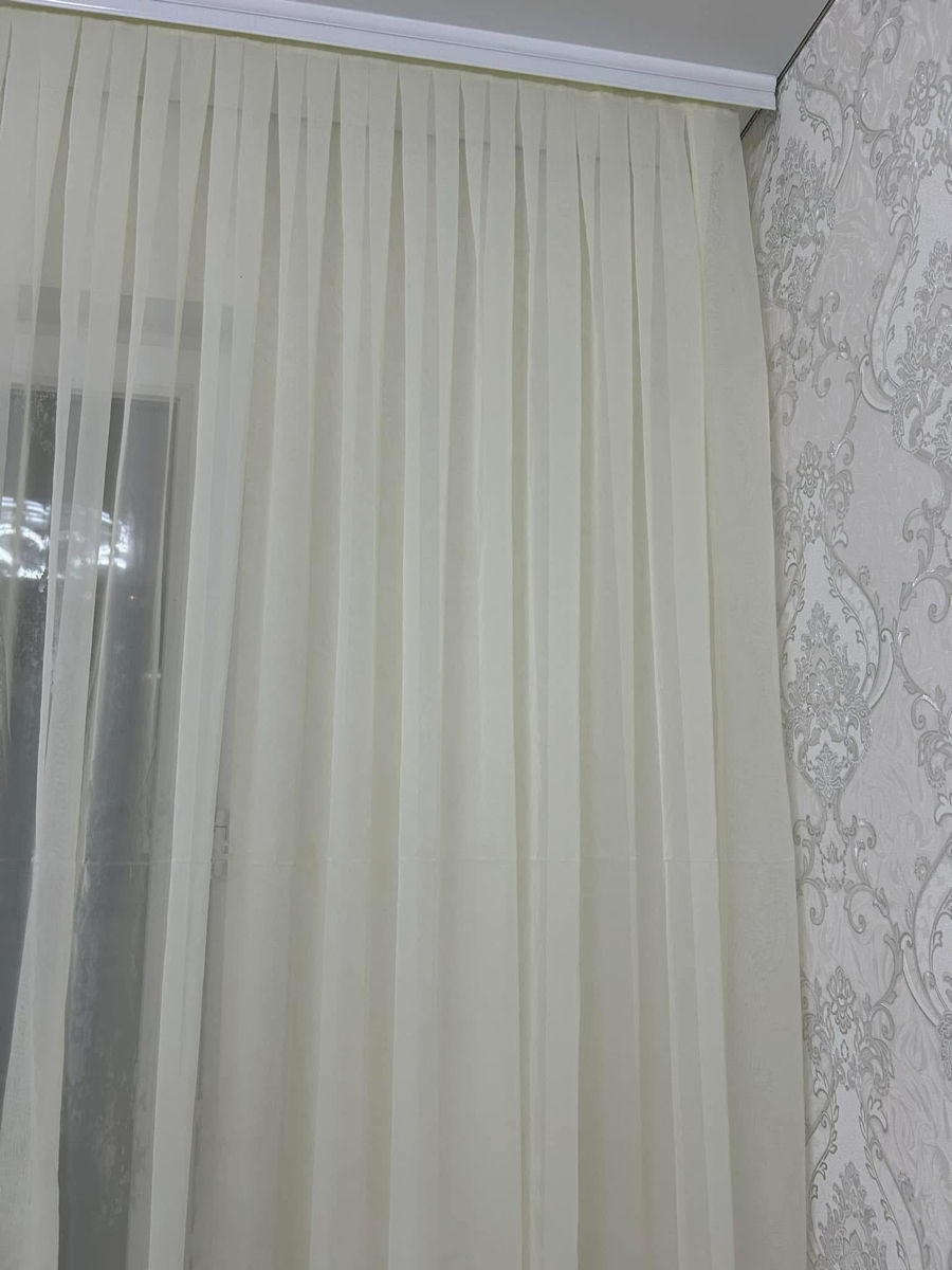 Vând draperie cusută cu falduri foto 0