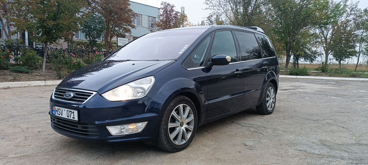 Ford Galaxy foto 8