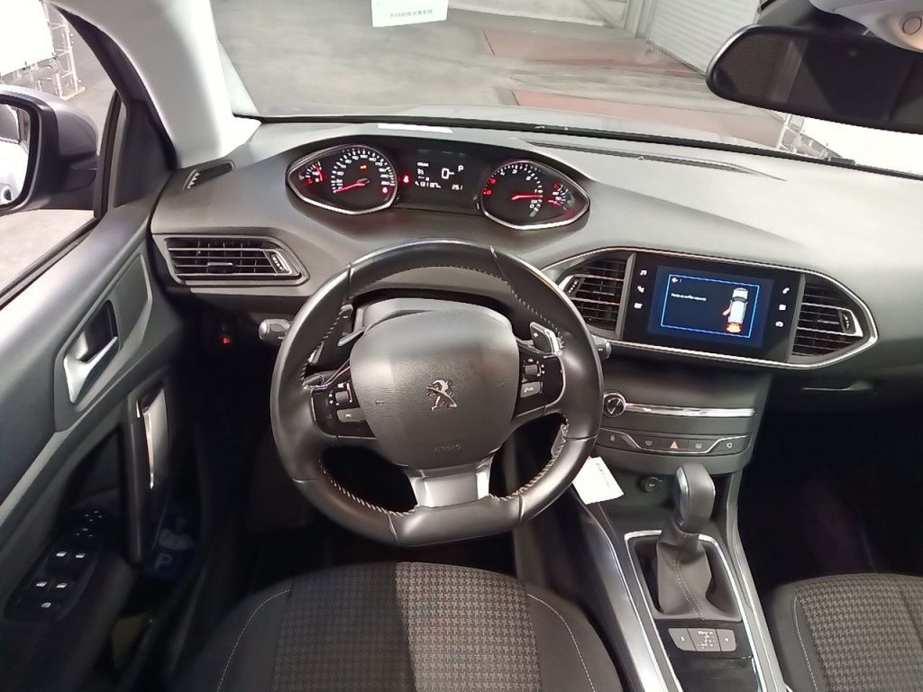 Peugeot 308 foto 5
