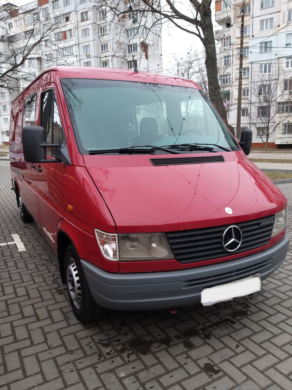 Mercedes Sprinter 208D фото 2