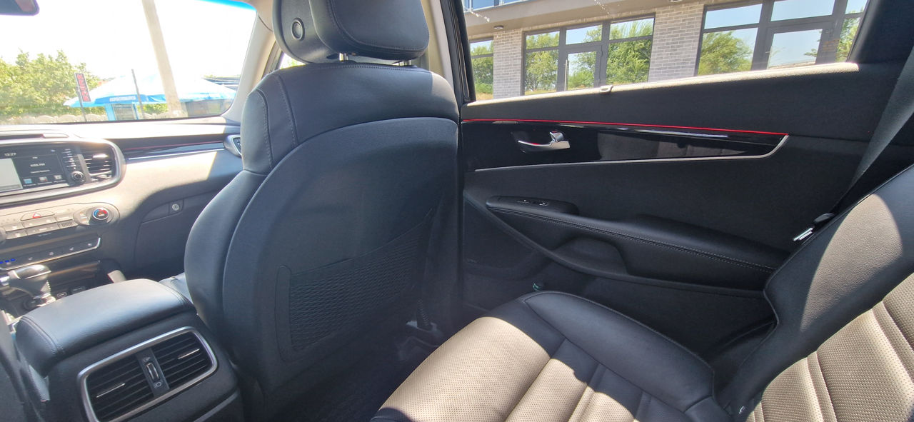 KIA Sorento foto 10
