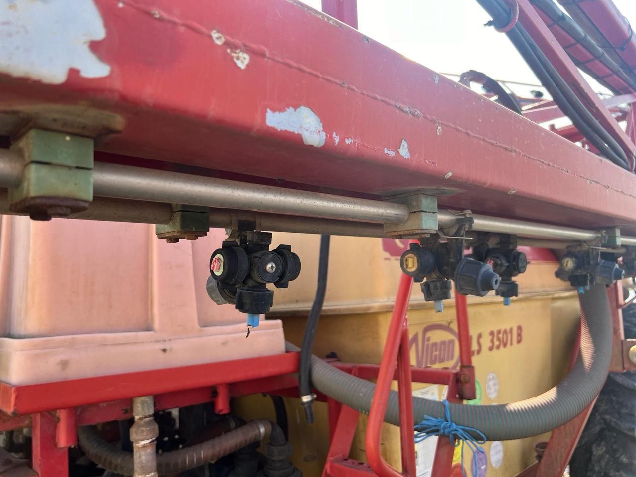Erbicidator Vicon LS 3501B – 3000 L , Latime 28 m foto 4