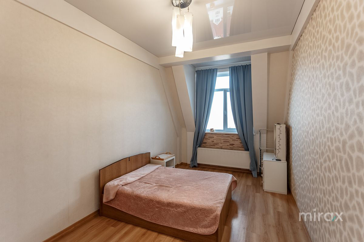 Apartament cu 2 camere, 76 m², Botanica, Chișinău foto 5