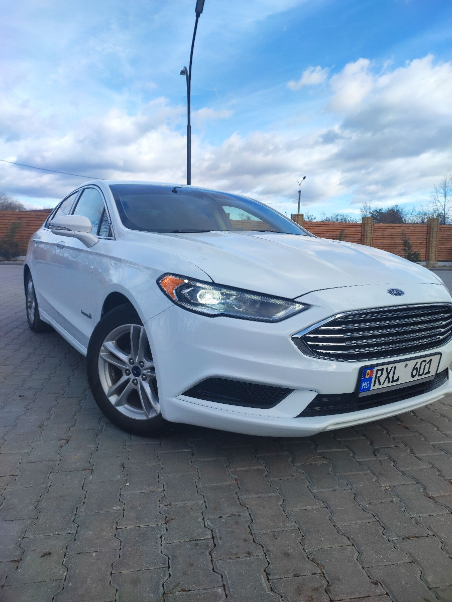 Ford Fusion foto 0