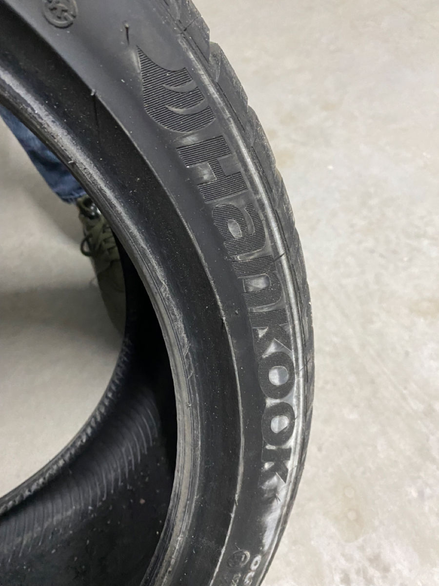 245/40/R20 Hankook foto 1