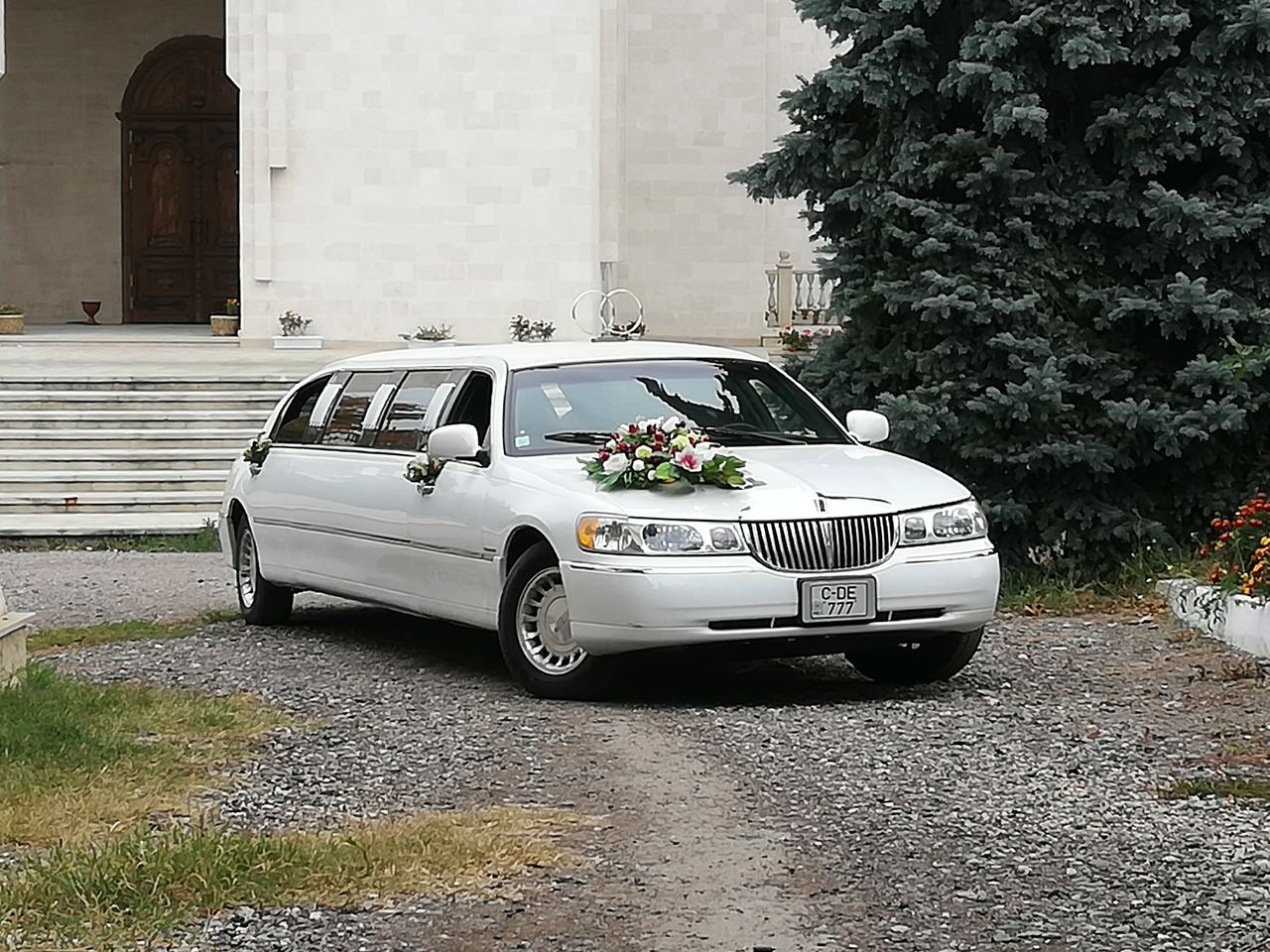 Lincoln Town Car 2000 г. с пробегом 140000 км, Бензин, 8600 €