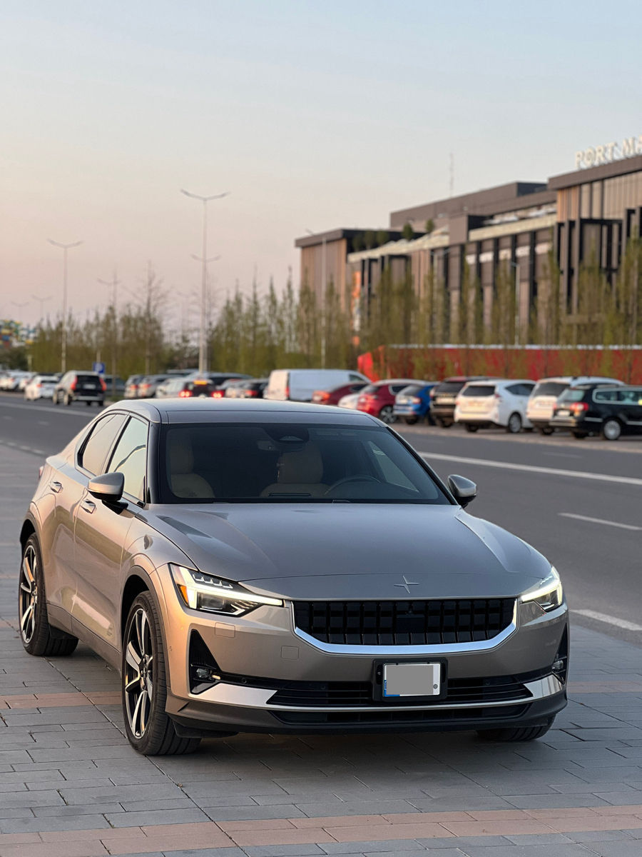 Polestar 2 foto 1