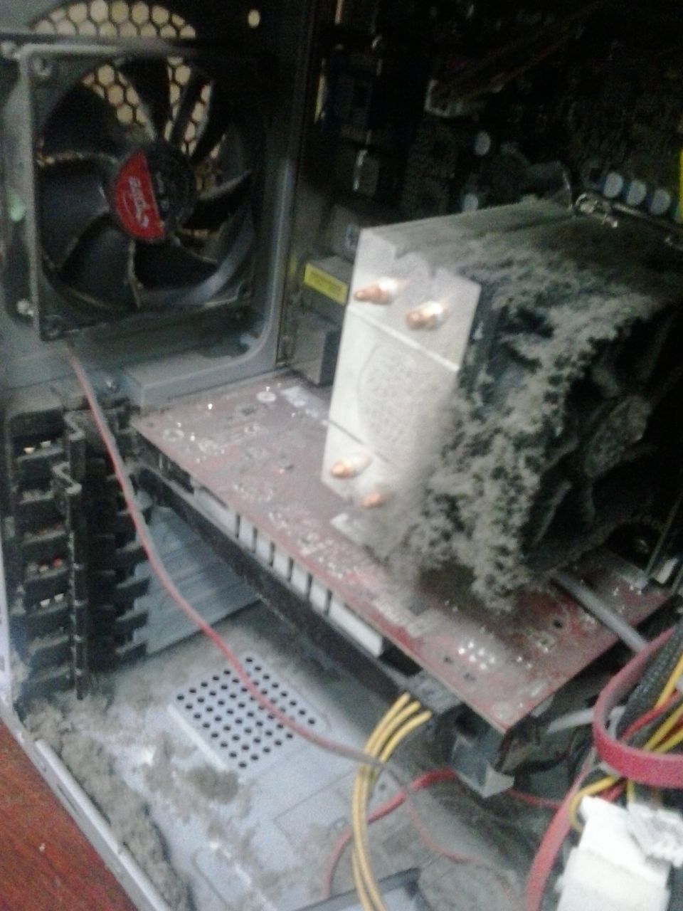 Чистка компьютера от пыли, замена термопасты, смазка вентилятора (кулера)