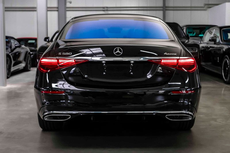 Mercedes S-Class фото 9