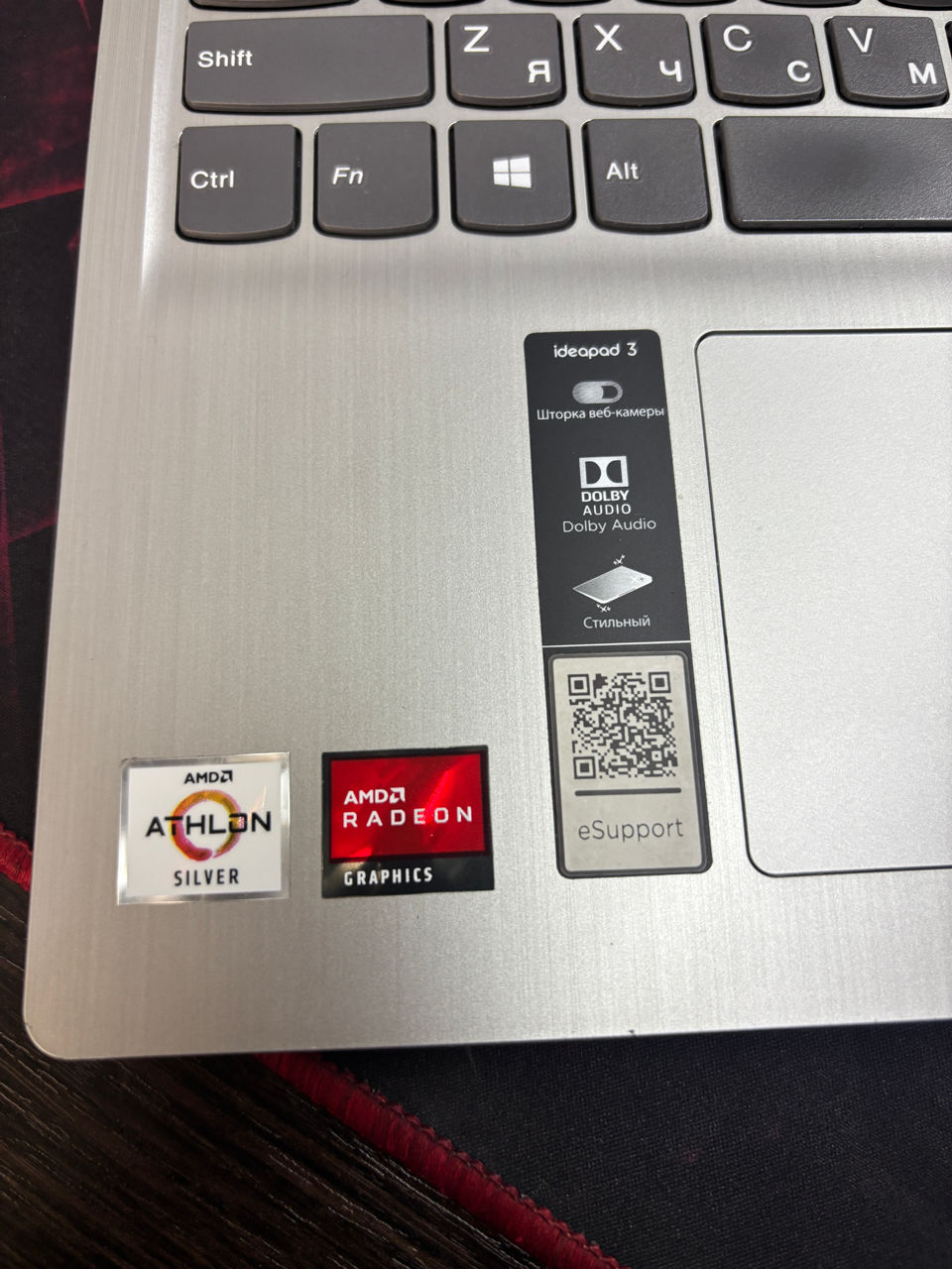 Lenovo IdeaPad 3 15ADA05  foto 2