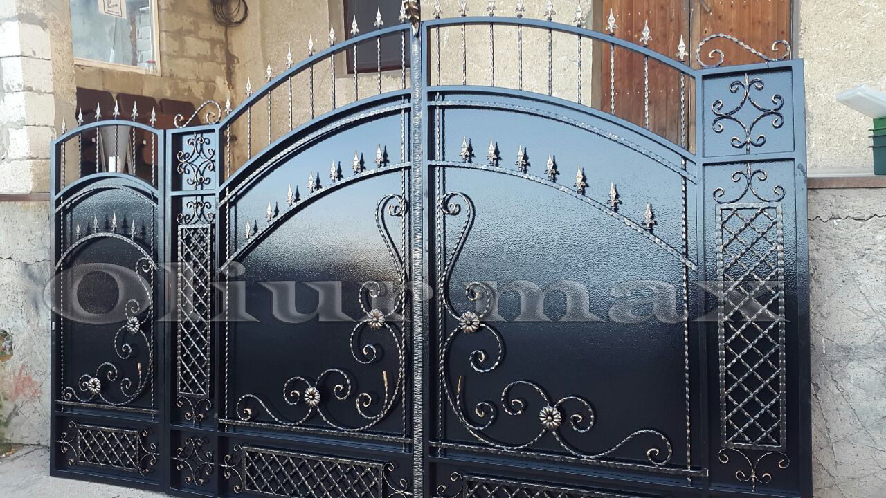 Balustrade , porți,garduri, copertine, gratii, uși metalice și alte confecții din fier forjat. foto 1