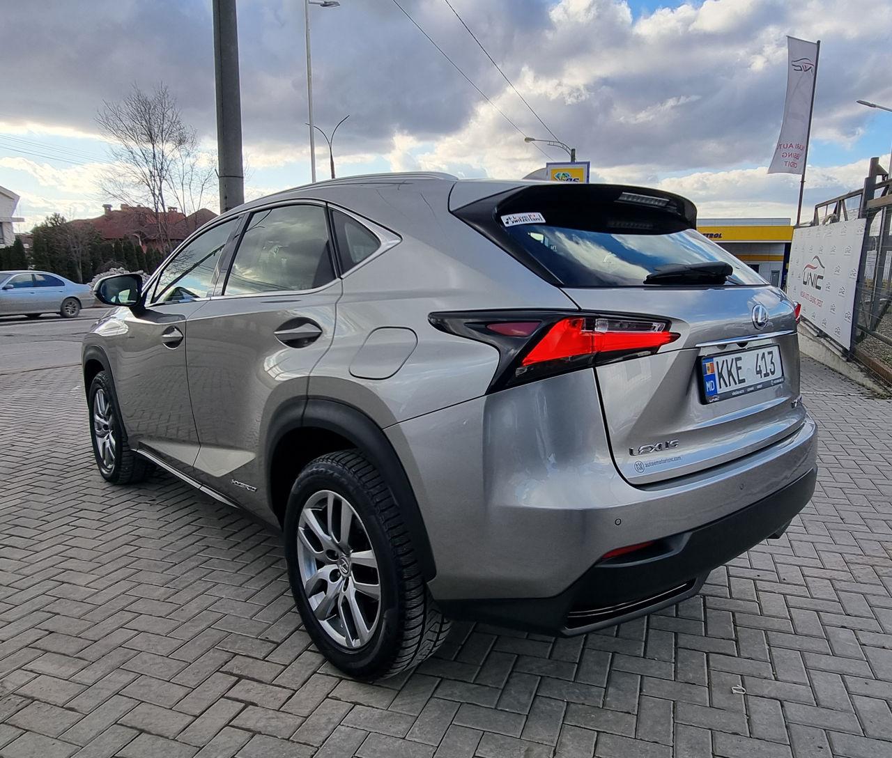 Lexus NX Series foto 2