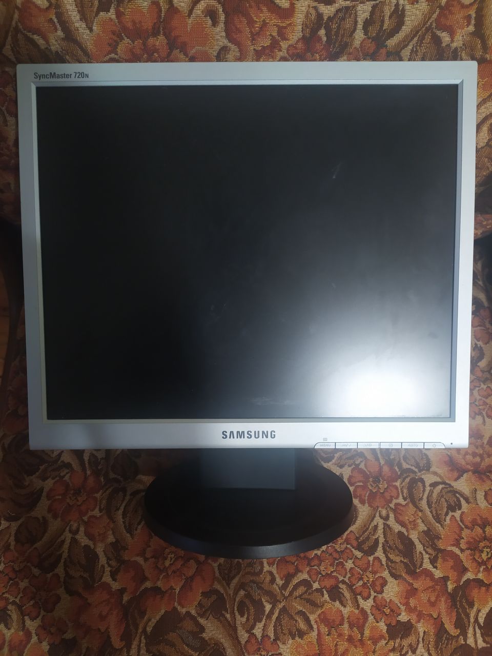 Samsung 720n - 200 lei