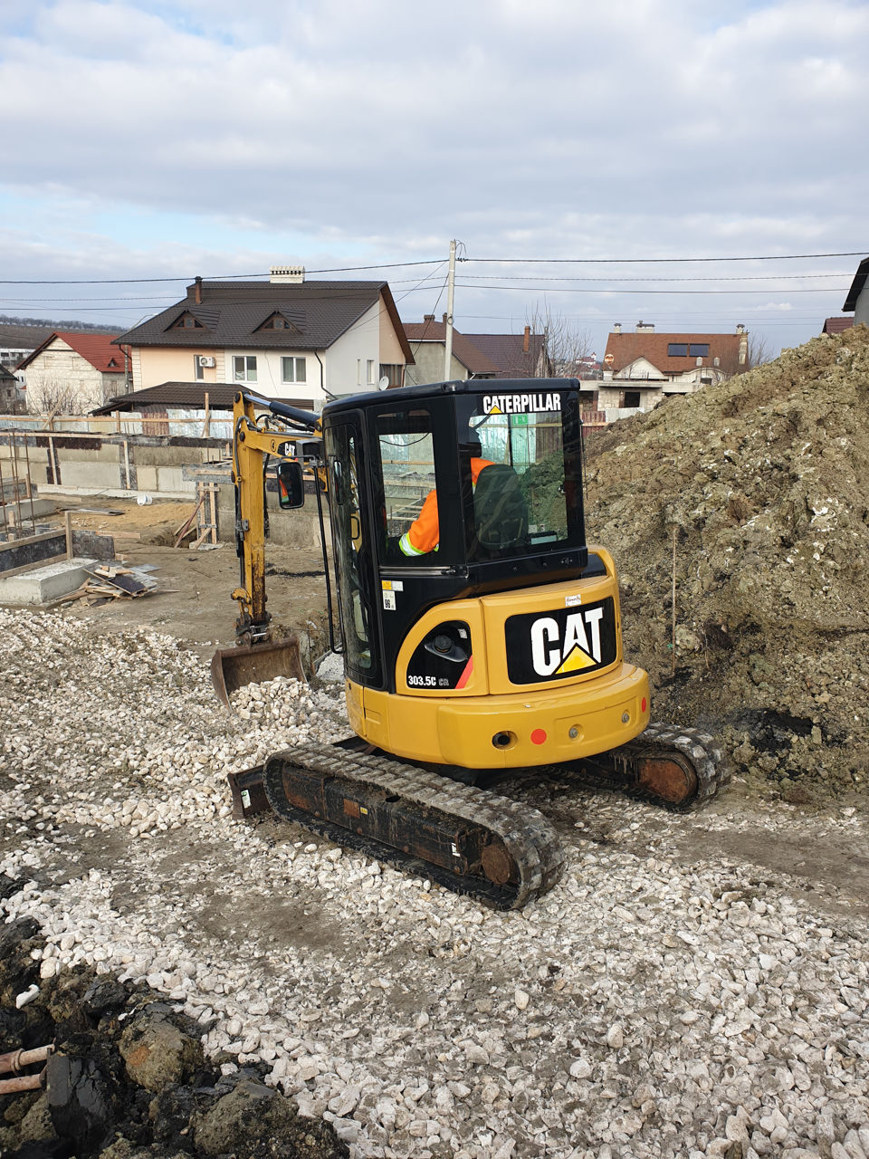 Servicii excavator, buldoexcavator,bobcat,miniexcavator,compactor,каток,Kamaz,dezapezire foto 2