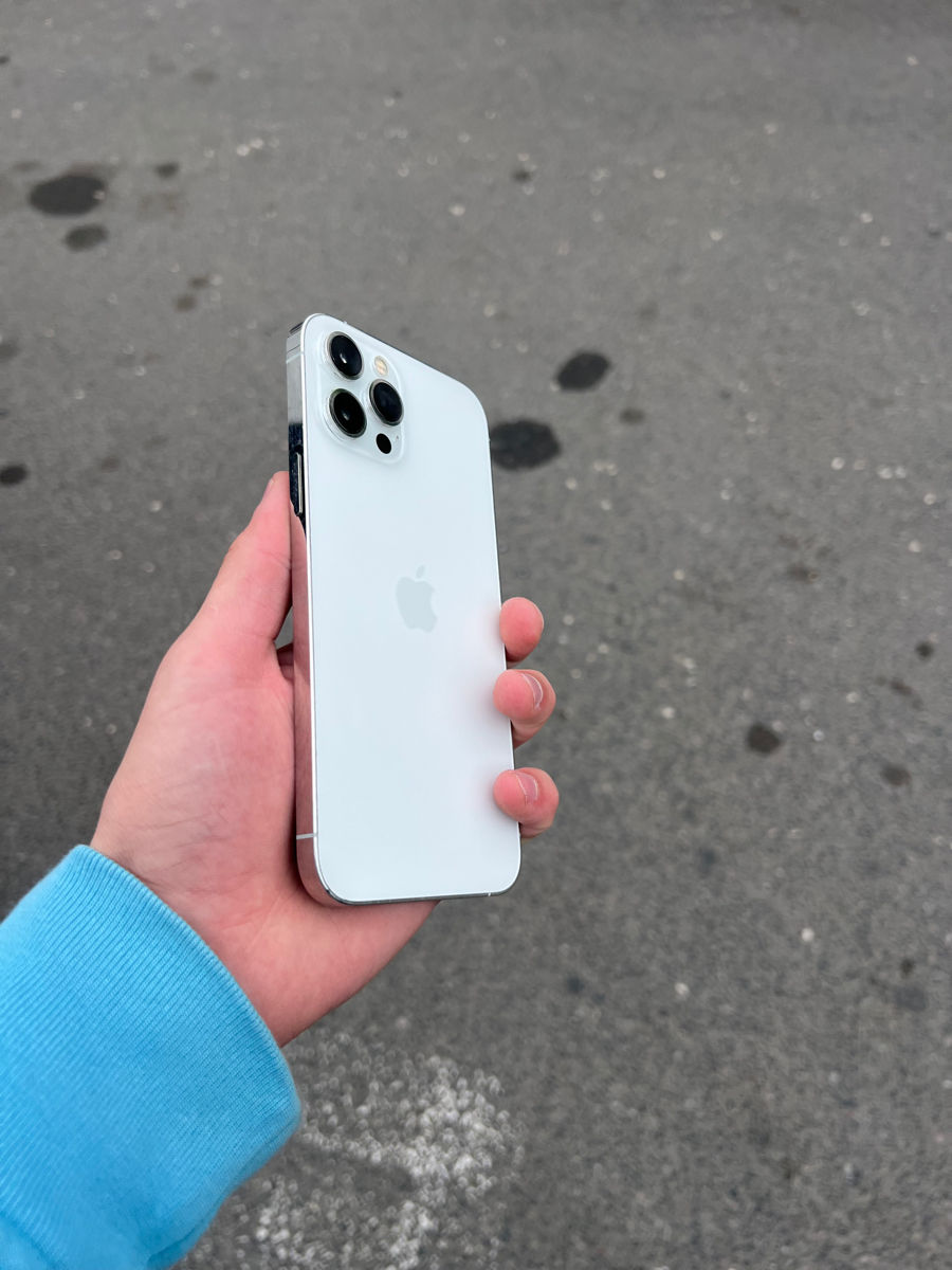 iPhone 12 Pro Max foto 1
