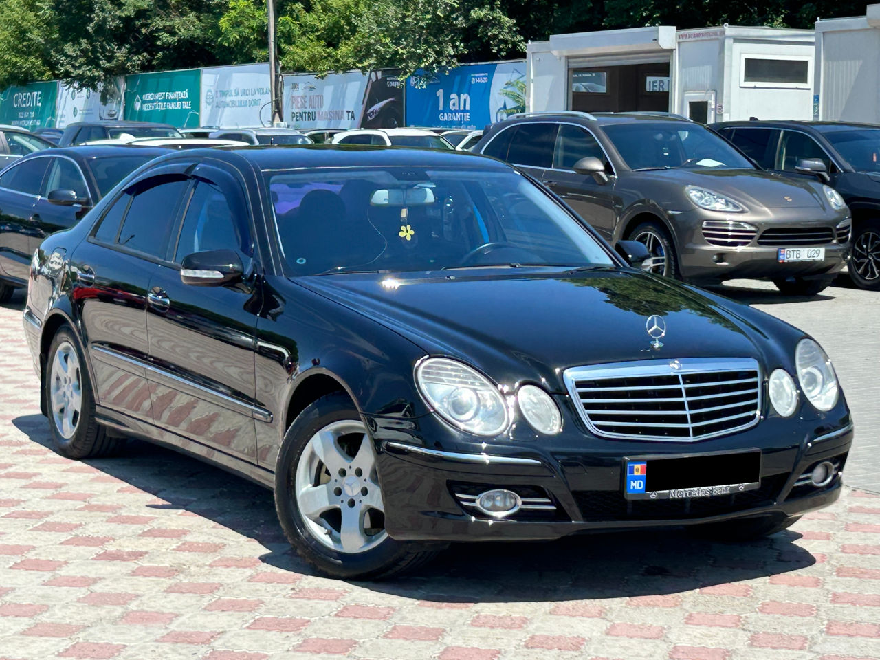 Mercedes E-Class foto 4