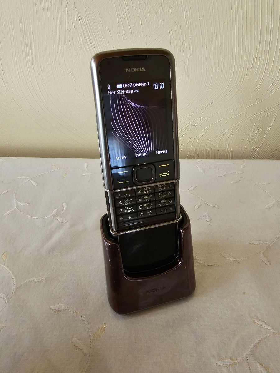 Nokia 8800 Arte Carbon foto 0