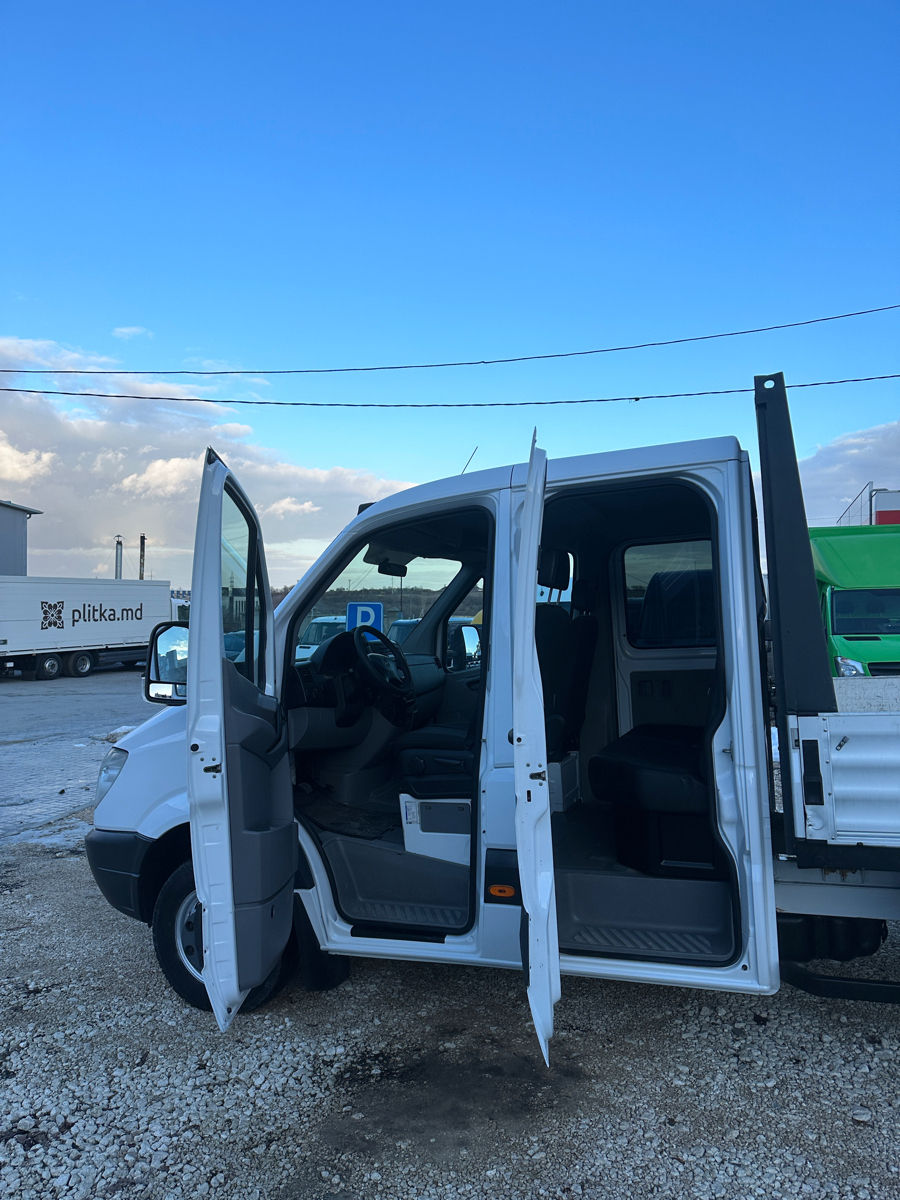 Mercedes Sprinter 516 CDI foto 6