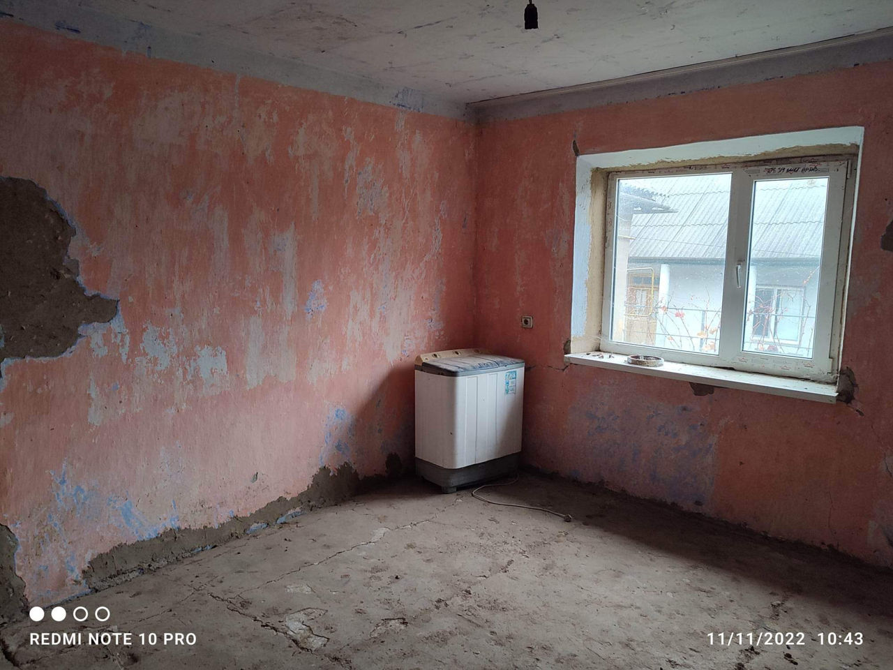 De vinzare casa cu teren aferent de 7 arii in satul Valeni, r-l Cahul foto 3