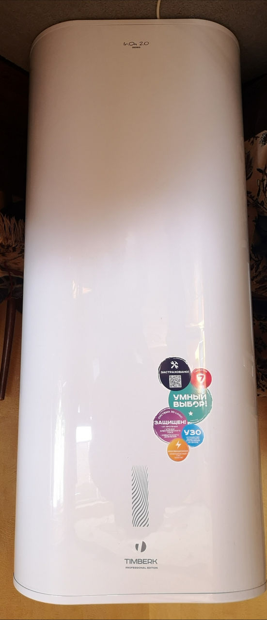 Плоский с нержавеющим баком бойлер Timberk 100л