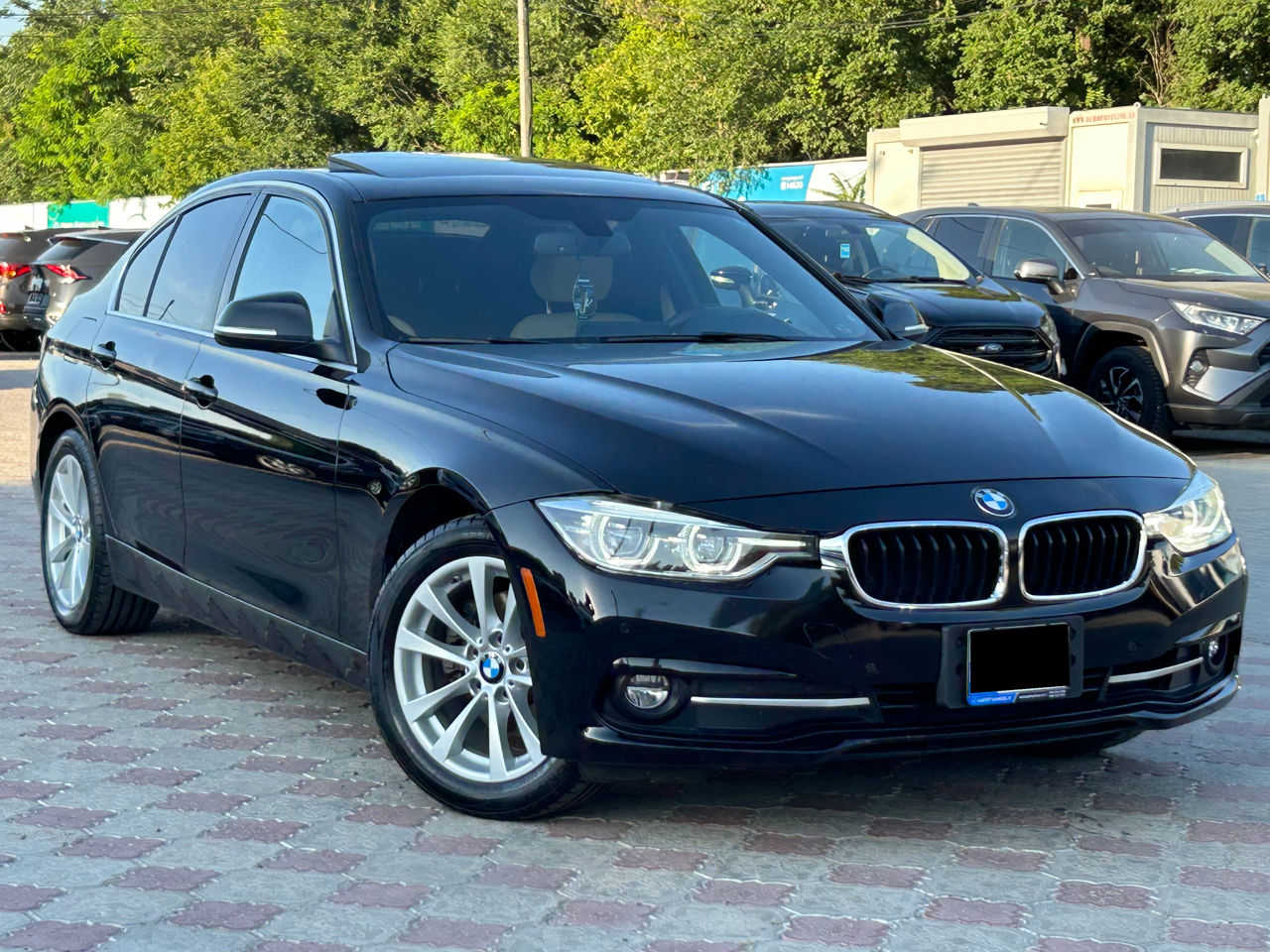 BMW 3 Series foto 4