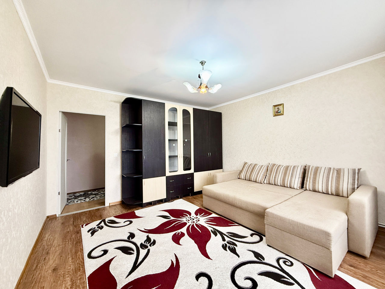 Apartament cu 2 camere, 56 m², Centru, Ungheni foto 0