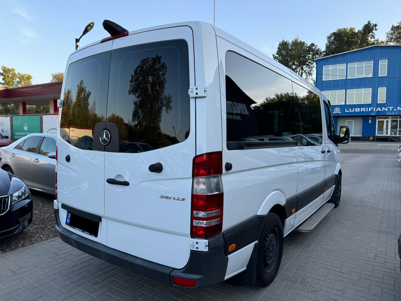 Mercedes Sprinter 9 locuri foto 2
