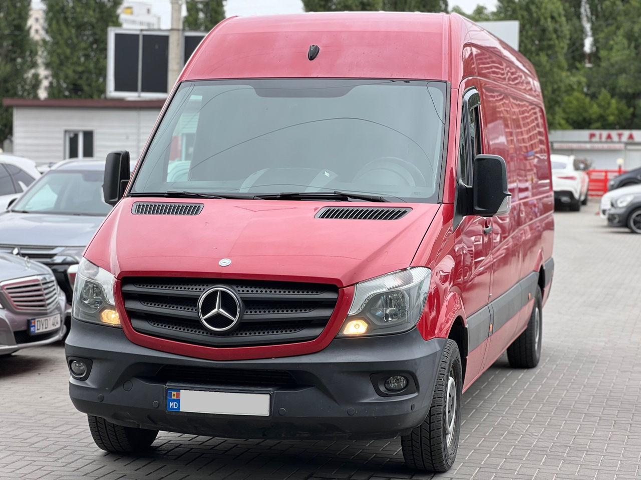 Mercedes Sprinter foto 0