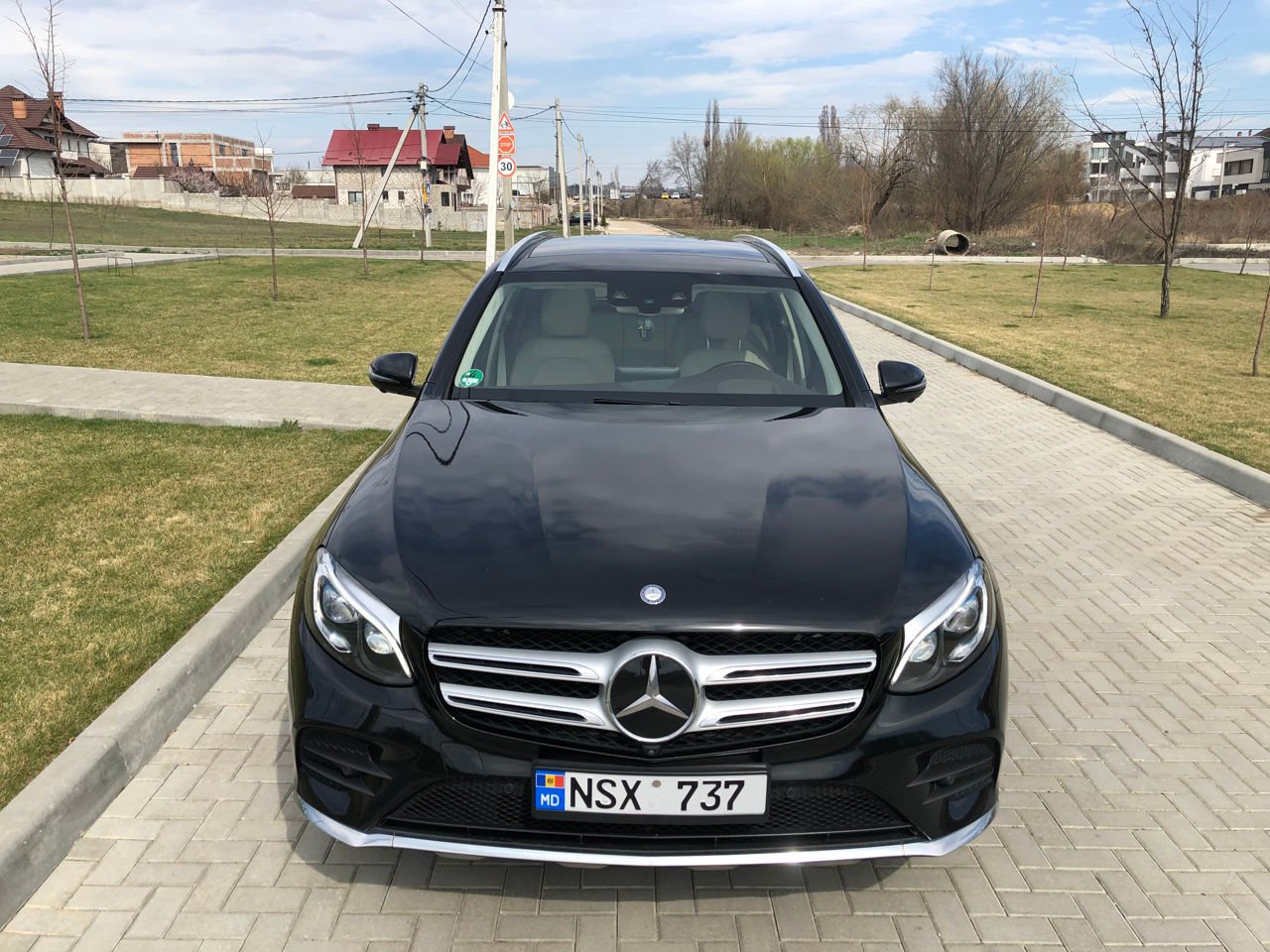 Mercedes GLC foto 2