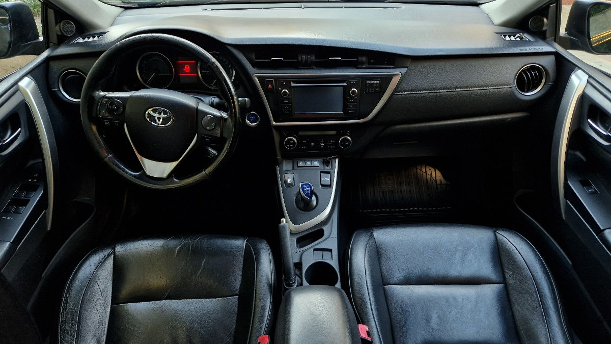 Toyota Auris foto 3