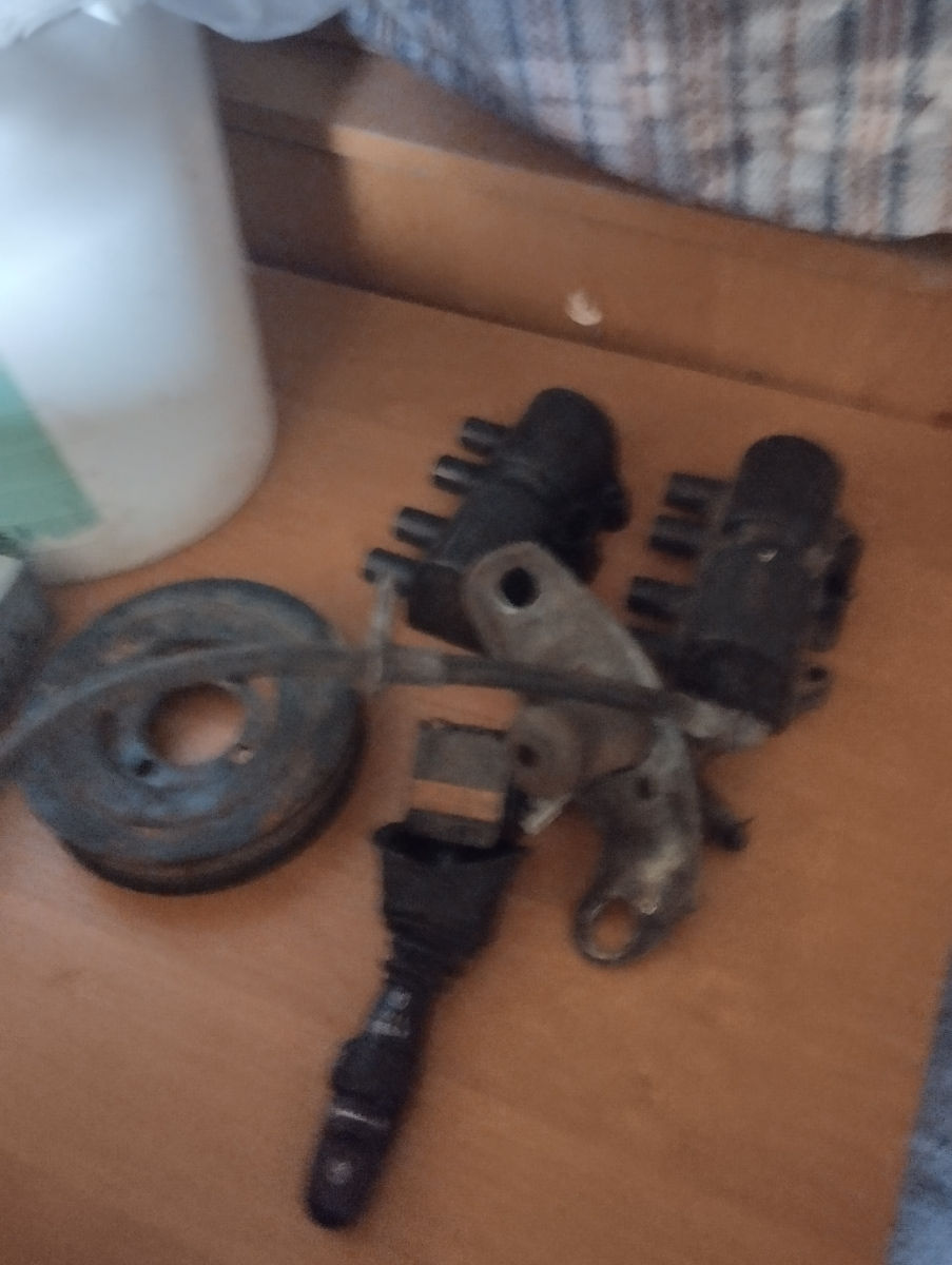 Продаю запчасти  бу на легковое авто foto 1
