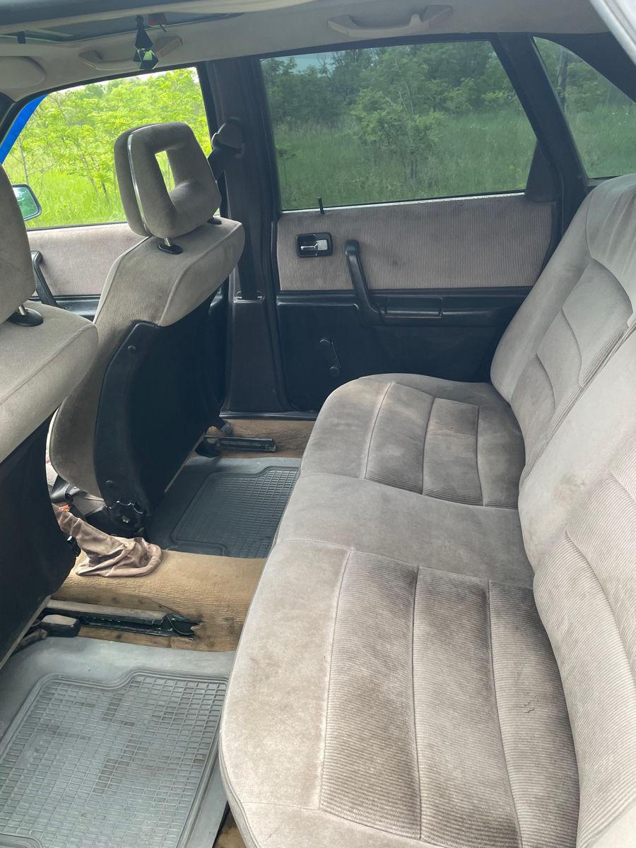 Audi 100 фото 5