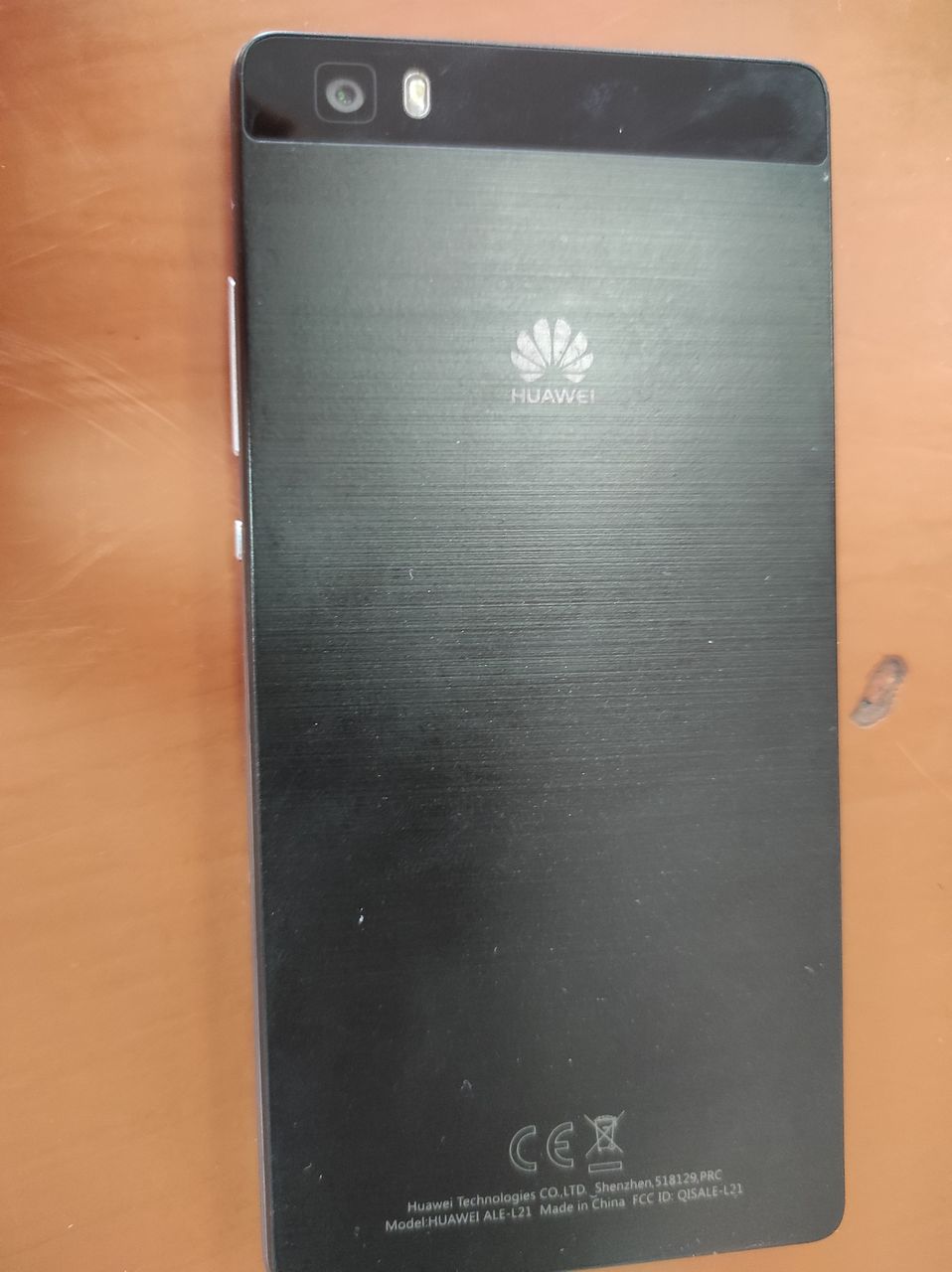 Продам телефон Huawei