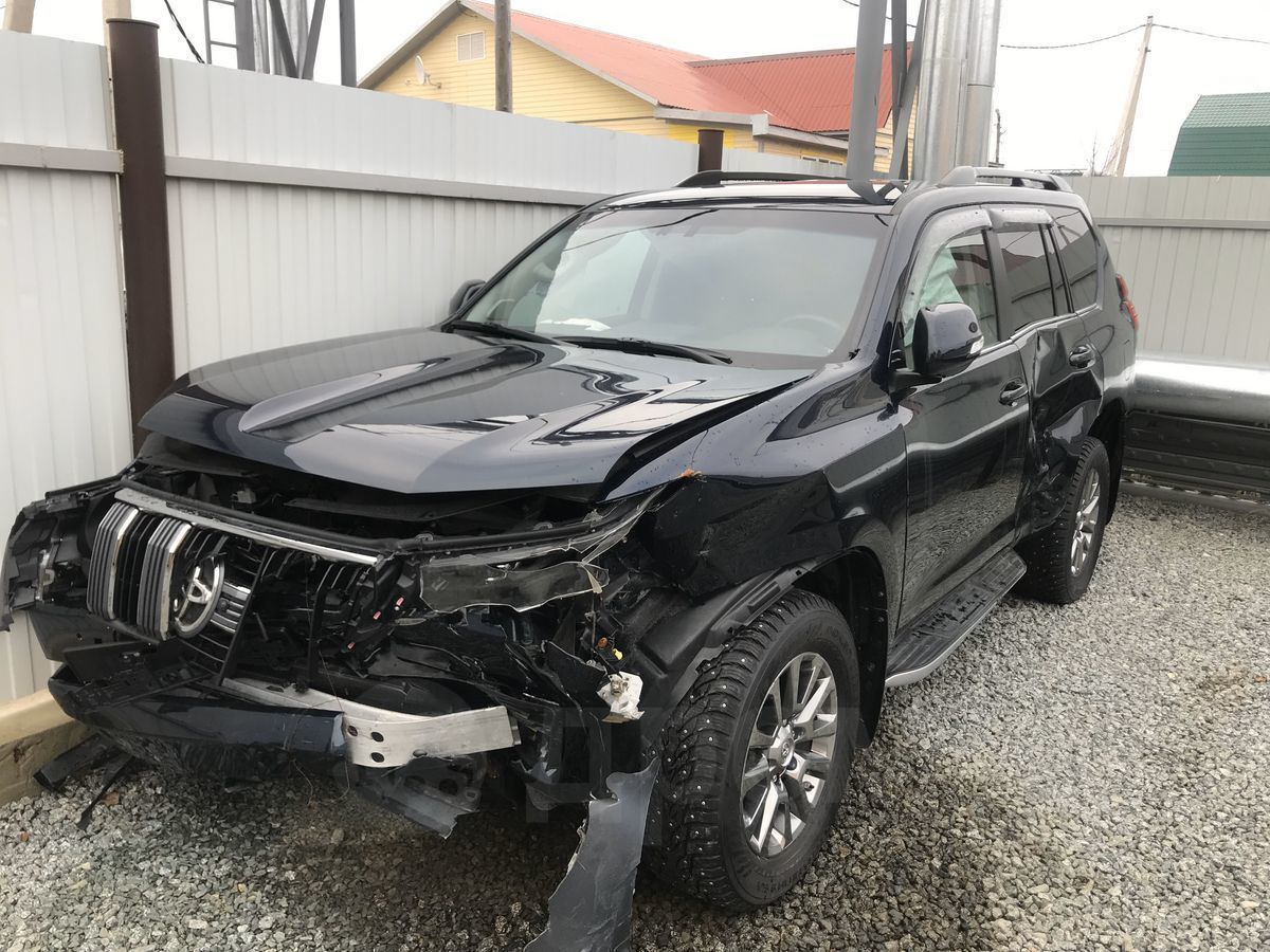 Toyota Land Cruiser Prado фото 1