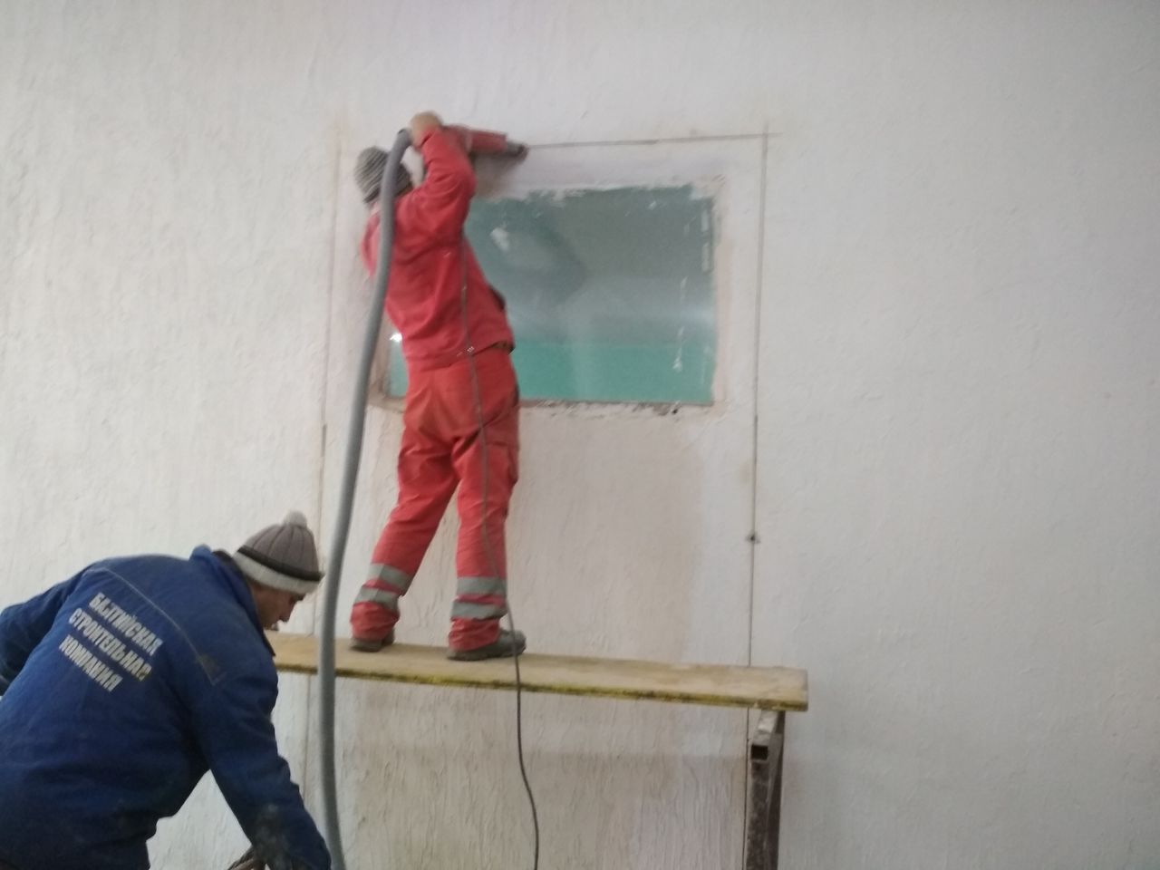 Tăierea beton armat. Алмазная резка бетона в Кишиневе. foto 1
