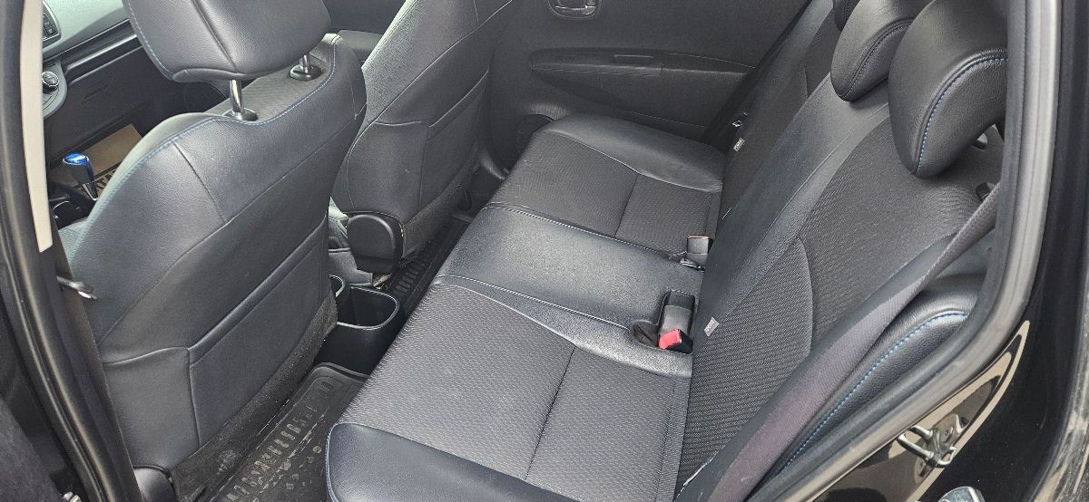 Toyota Yaris foto 5