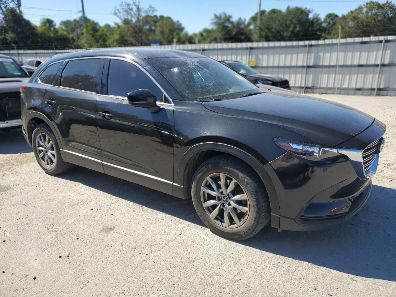 Mazda CX-9 фото 2
