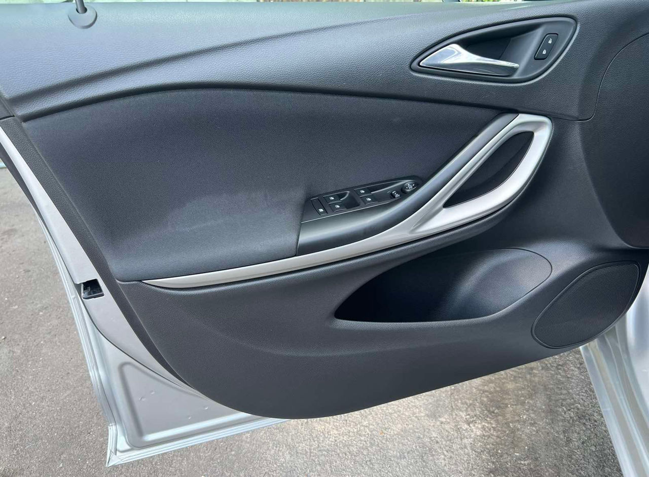 Opel Astra foto 13