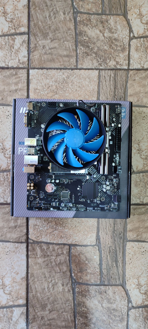 i5 10400 + материнская плата + память 32 gb + m2 nvme 512 gb ssd