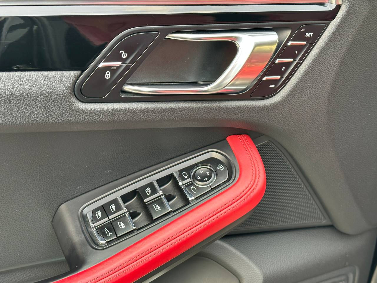 Porsche Macan foto 6