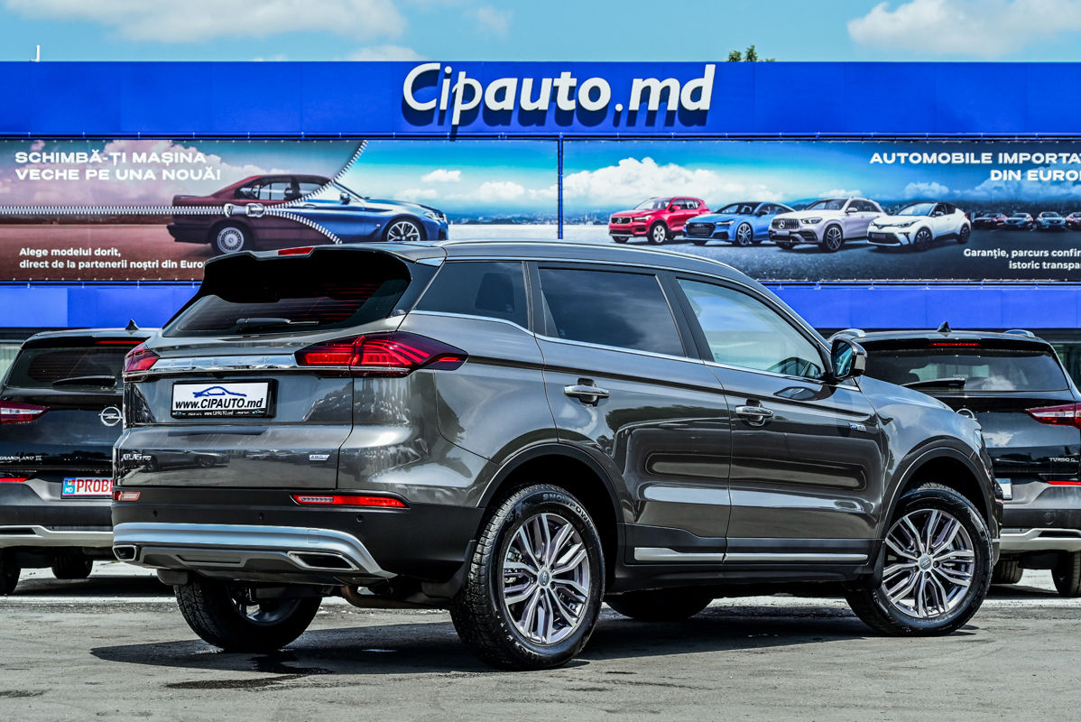 Geely Atlas Pro foto 1