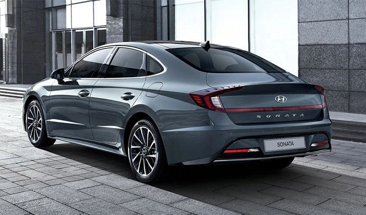 Hyundai Sonata foto 0