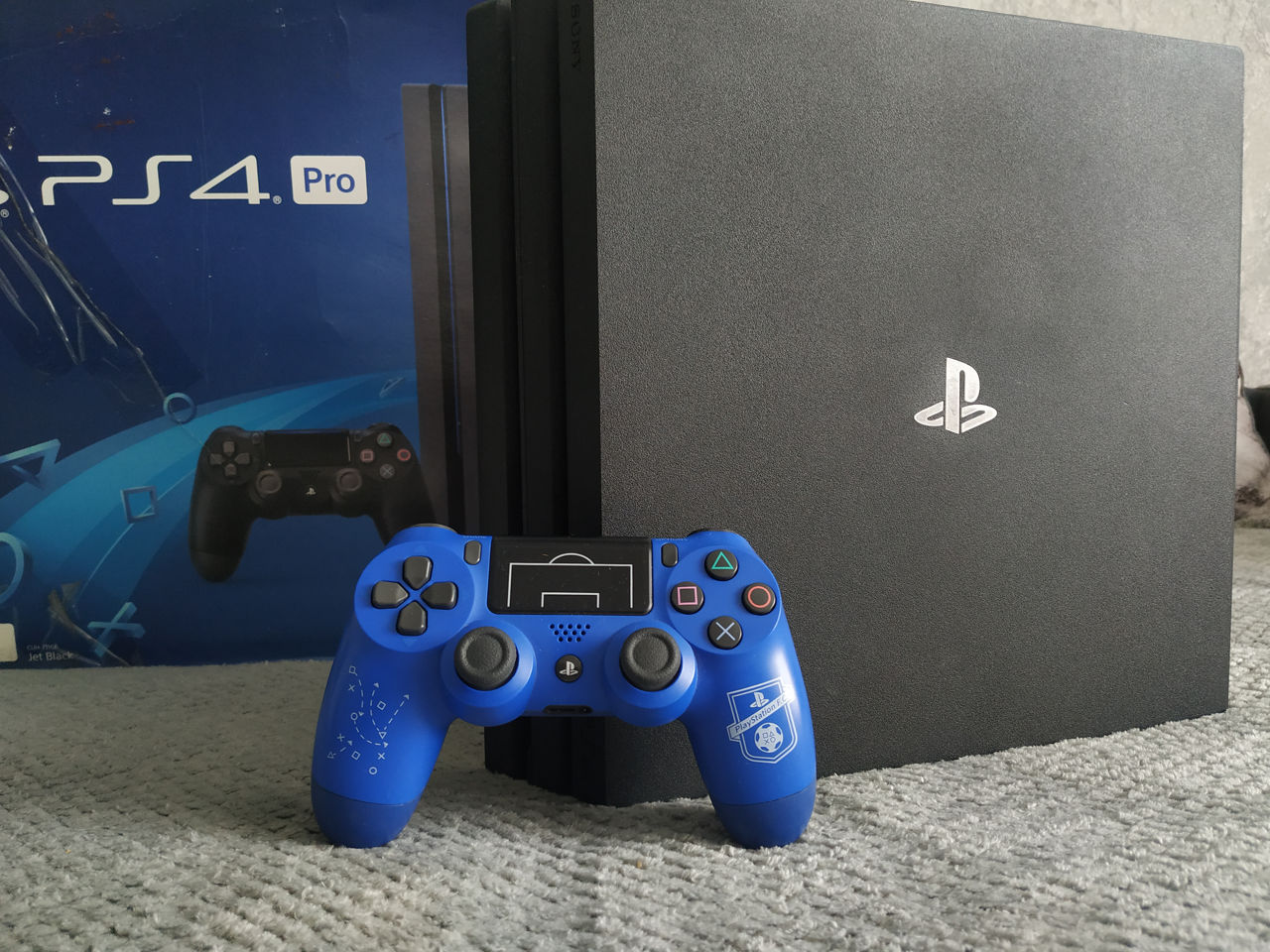 Поменяю ps4 на ноутбук