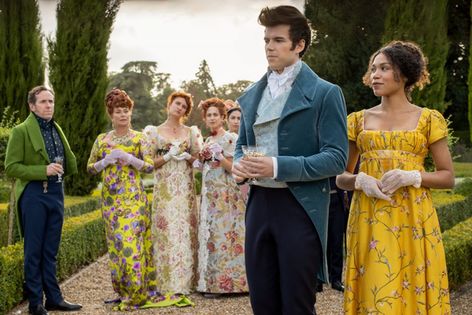 Вышел первый трейлер исторического сериала «Бриджертоны»