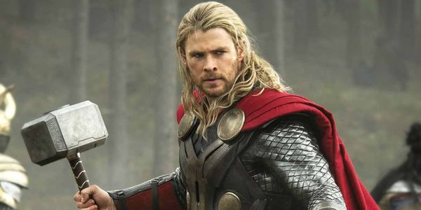 Adevărul despre "costumul de gras" purtat de Chris Hemsworth