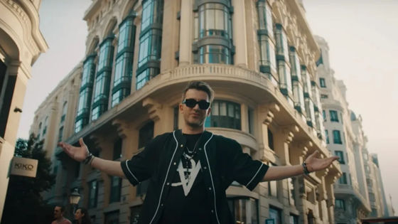 Vara aceasta, Arsenium și Tymma aduc în playlist-uri piesa Bella Hadid